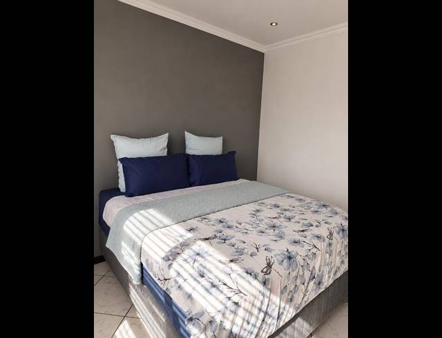 3 BEDROOM HOUSE FOR SALE IN THATCHFIELD